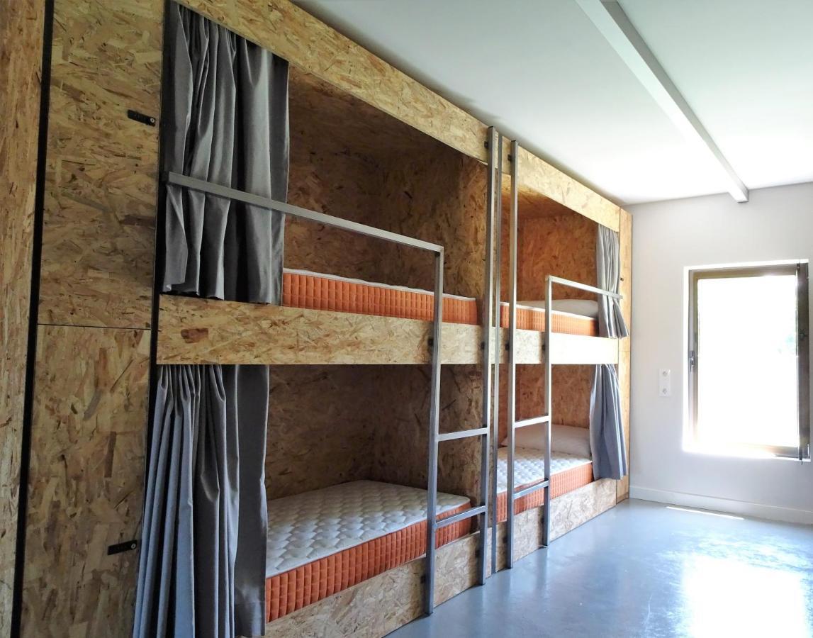 Albergue Santiago 15 Monforte Монфорте-де-Лемос Экстерьер фото