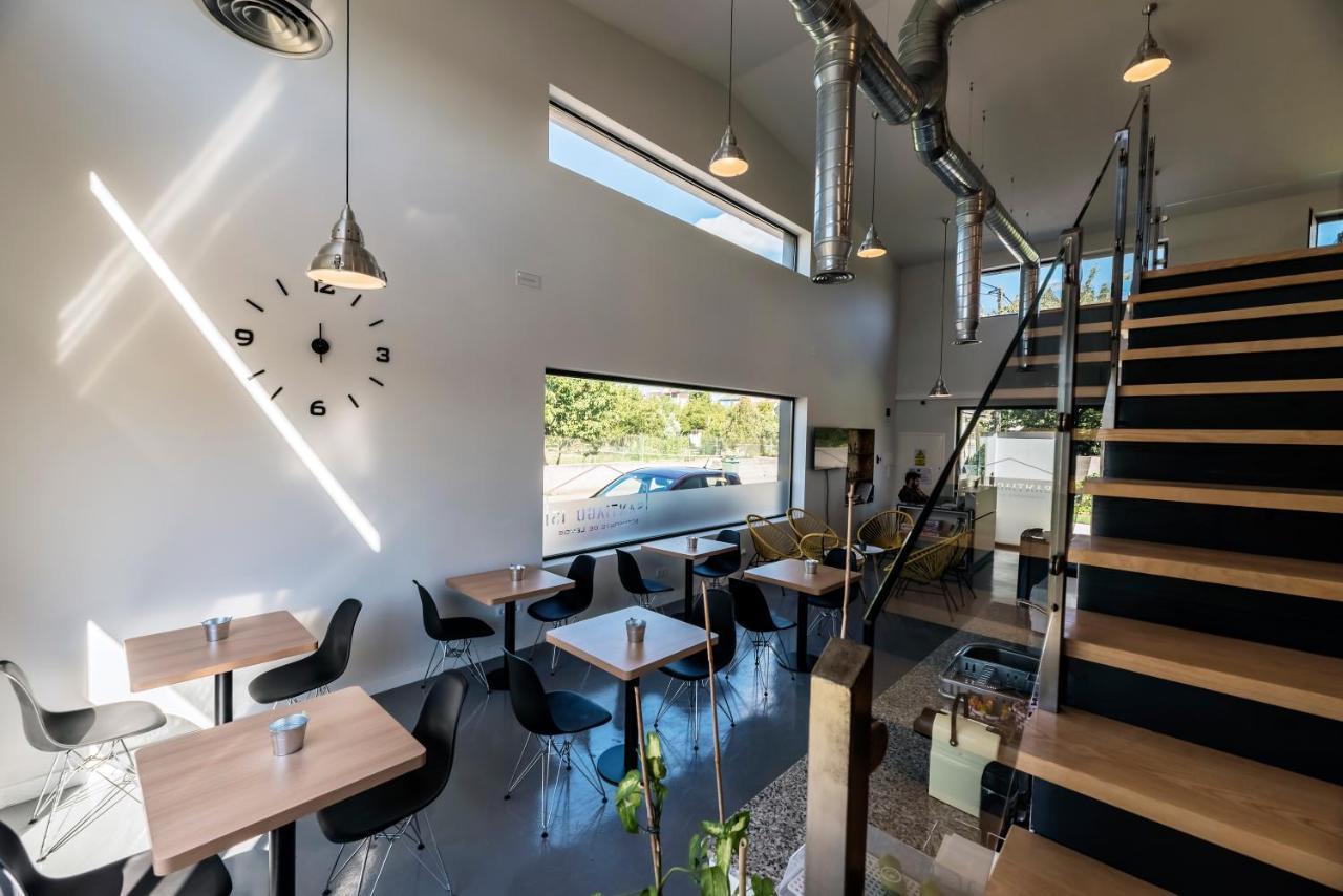 Albergue Santiago 15 Monforte Монфорте-де-Лемос Экстерьер фото